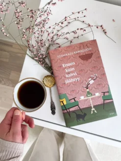 Ennen kuin kahvi jäähtyy