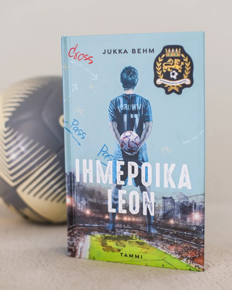 Ihmepoika Leon